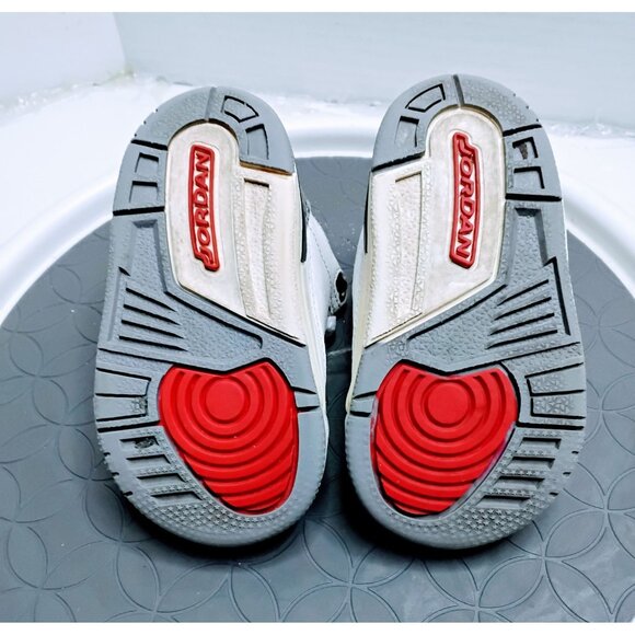 Toddler Nike Air Jordan 3 Retro SE Shoes 4C White/Gray/Red - Picture 4 of 7